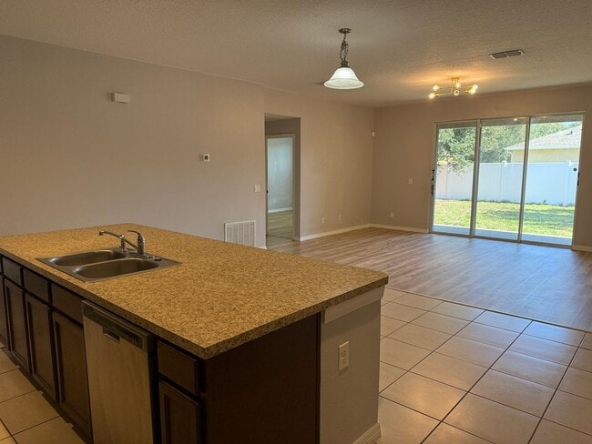 Photo - Single Family Home in Clermont