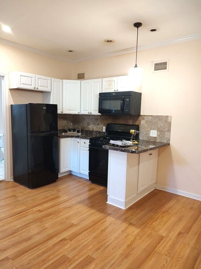 Photo - 2254 S Hemberger St Unit 1st Floor