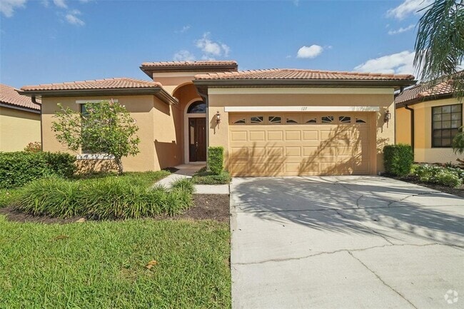 Building Photo - 127 Silver Falls Dr Rental