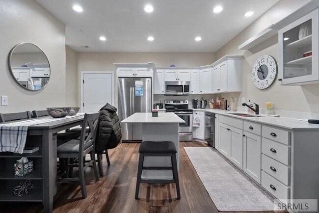 Photo - Beautiful 3-Bed, 2.5-Bath Rock Creek Townhome with Attached 2-Car Garage