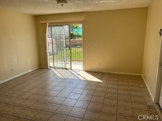 Building Photo - 632 N Birch Ave Unit C