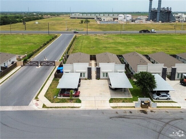 Building Photo - 2013 Stardust Ln Unit 1 Rental