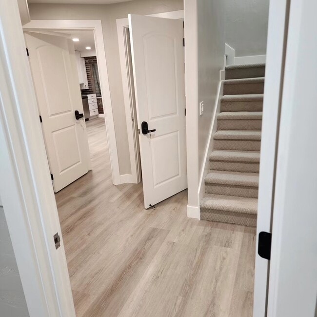 Building Photo - 10418 Sage Luigi Ct Unit B