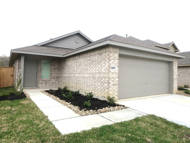 Photo - 1495 Las Cuevas Dr