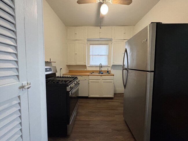 Photo - 2014 W Mulberry Ave