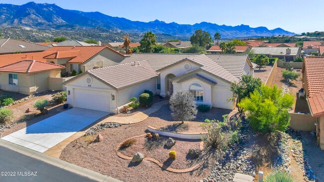 Building Photo - 65685 E Rocky Trail Dr