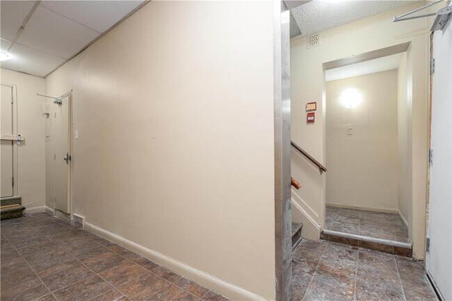 Photo - 79 Euclid Ave Unit 79