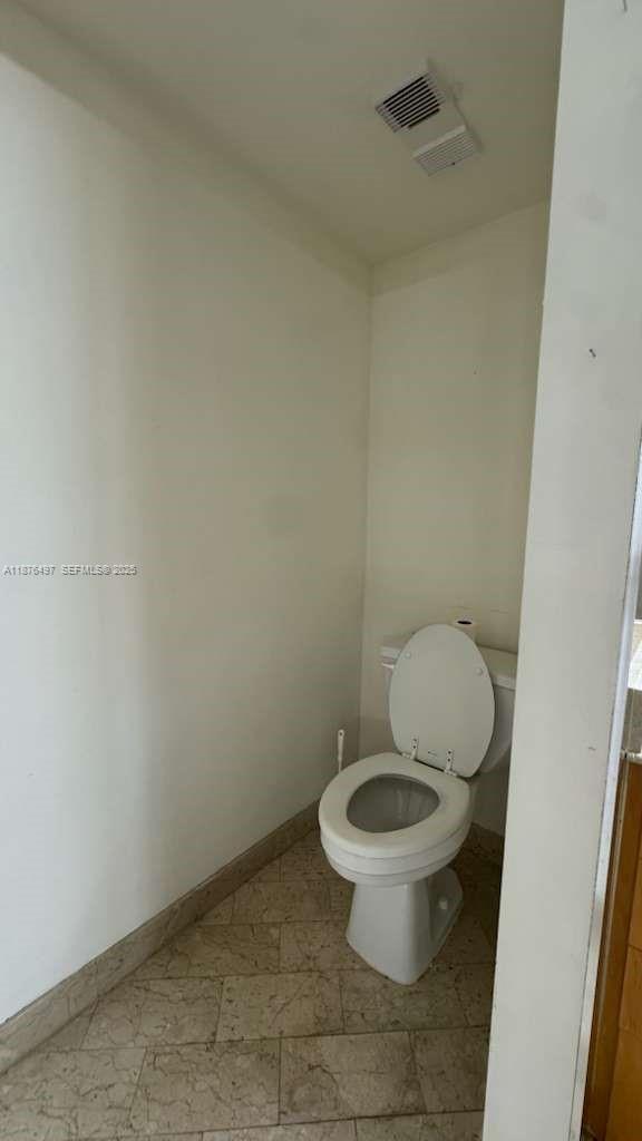 Photo - 11113 Biscayne Blvd Unit 552