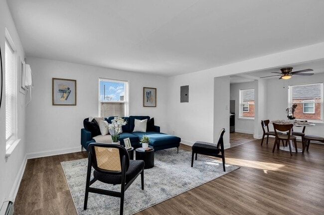 Maple Court Apartments