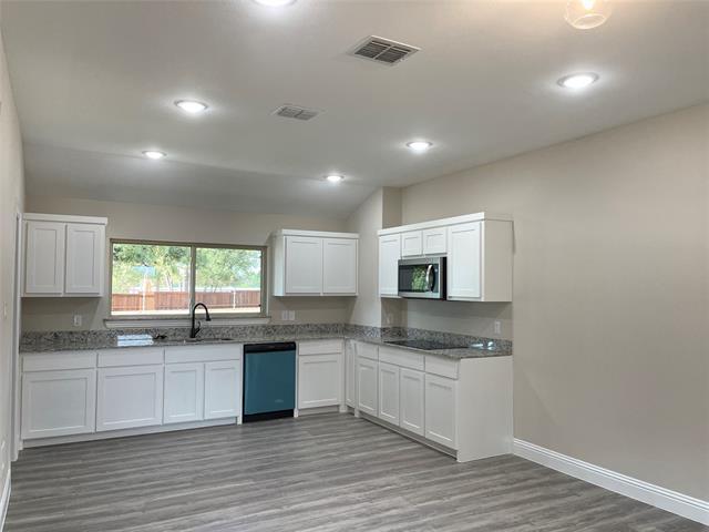 Photo - 5800 Rendon Bloodworth Rd