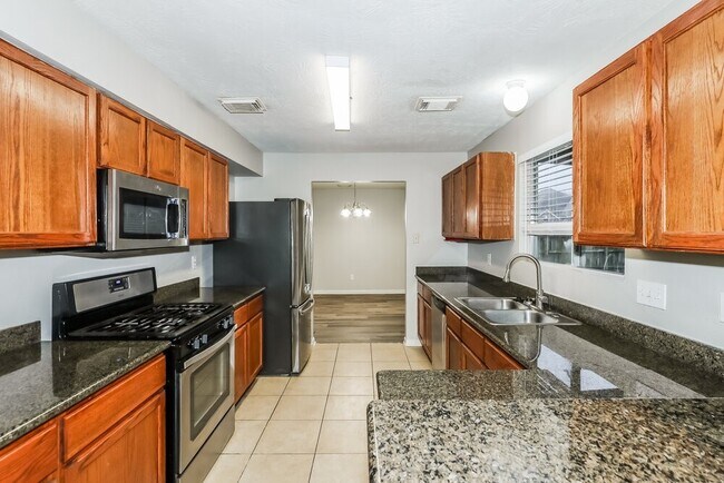 Photo - 6803 Hedgewick Dr
