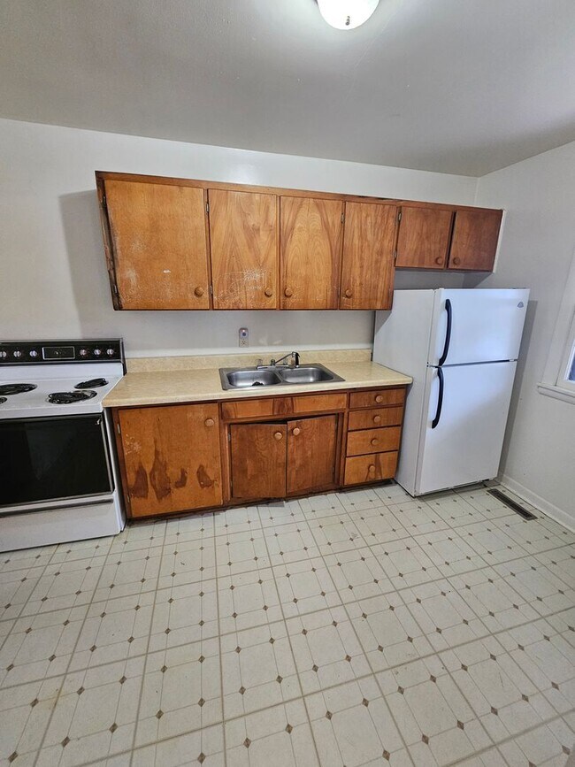 Photo - 1021-1023 Brown Unidad 1021