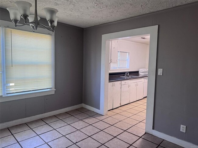 Photo - 1750 Yarbrough St