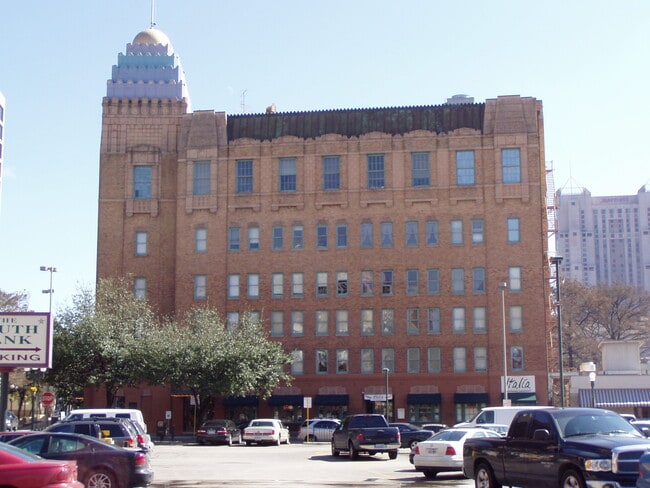 View looking east on Navarro