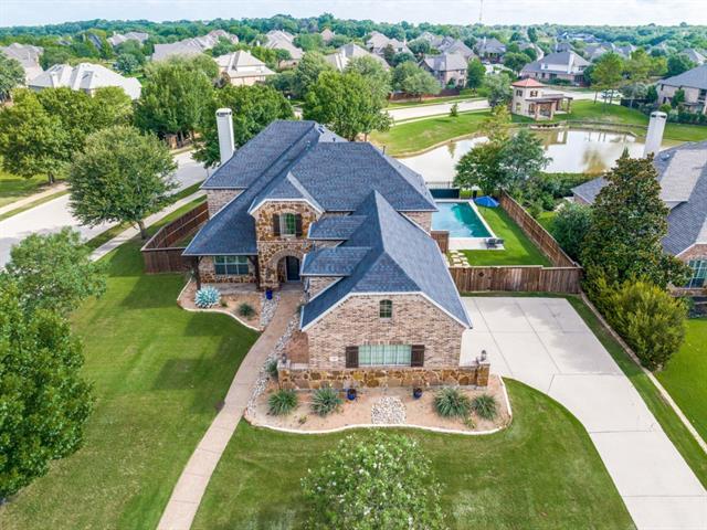Photo - 301 Foxcroft Ln