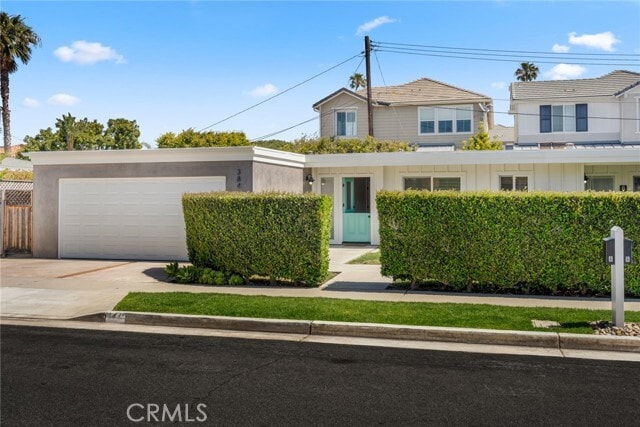 Photo - 384 16th Pl
