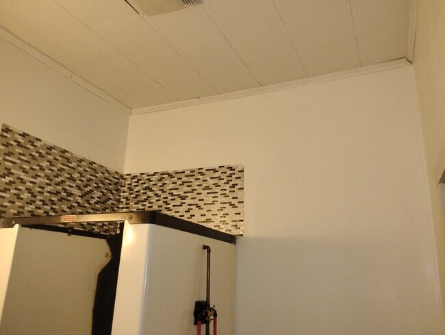 Photo - 311 E Harrison St