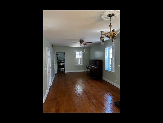 Photo - 407 Summer St