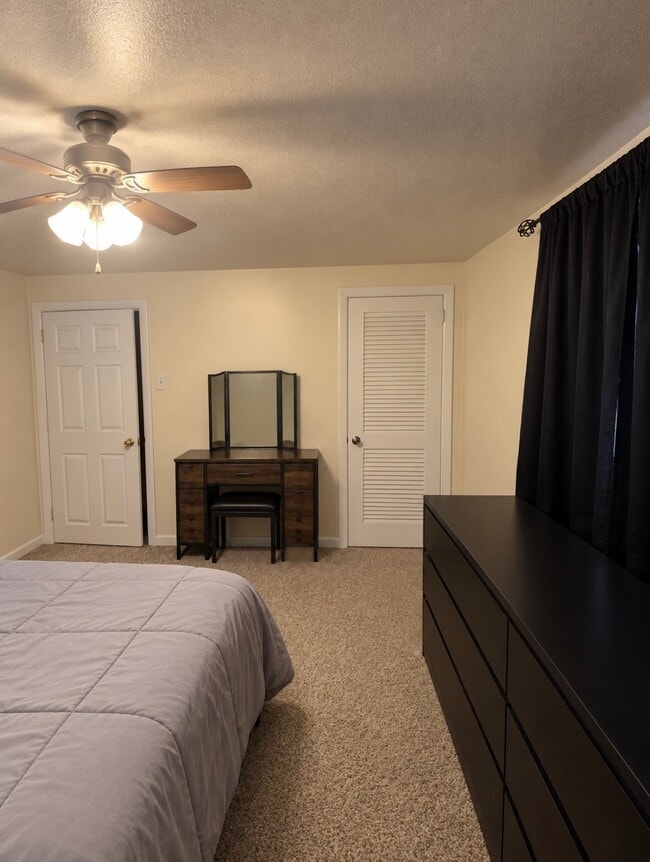 1403 Easton Rd Unit 2nd Fl Front