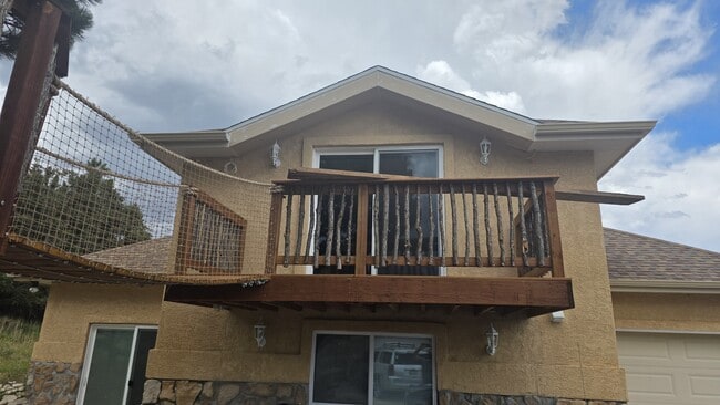Building Photo - 2465 Tenderfoot Dr