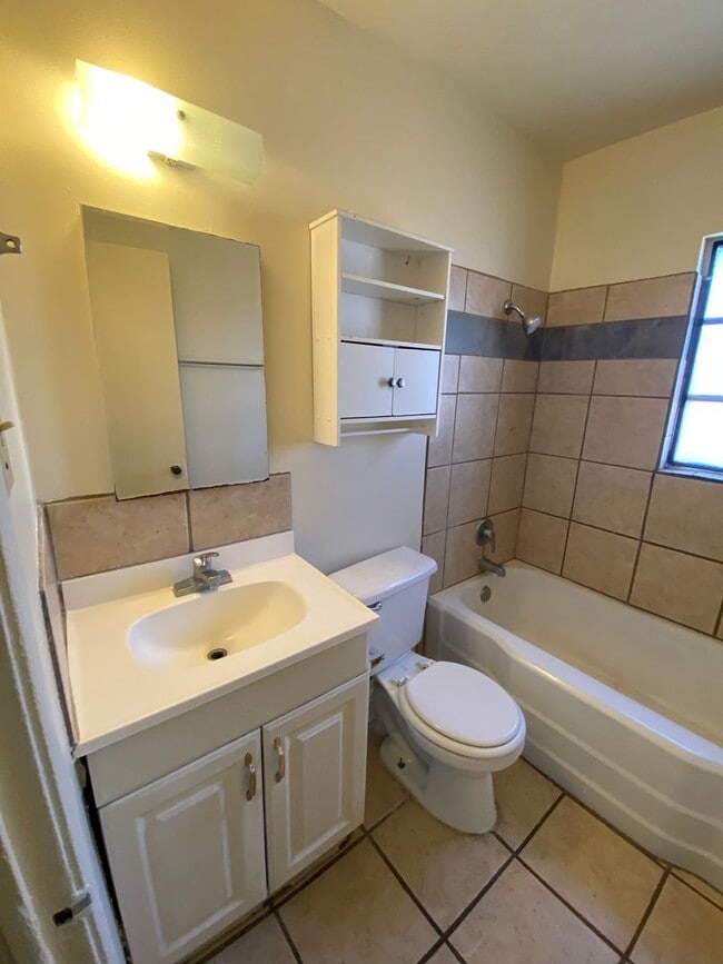 Photo - Beautiful 3 Bedroom Home! Available Now!