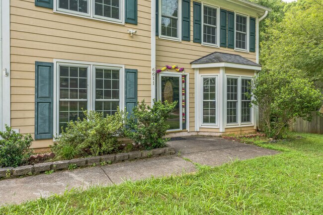 Photo - 6611 Barry Whitaker Pl