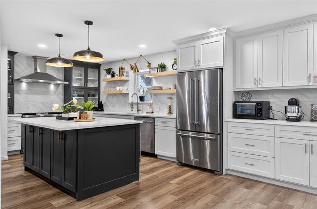 Photo - 6873 Greenwich Ln