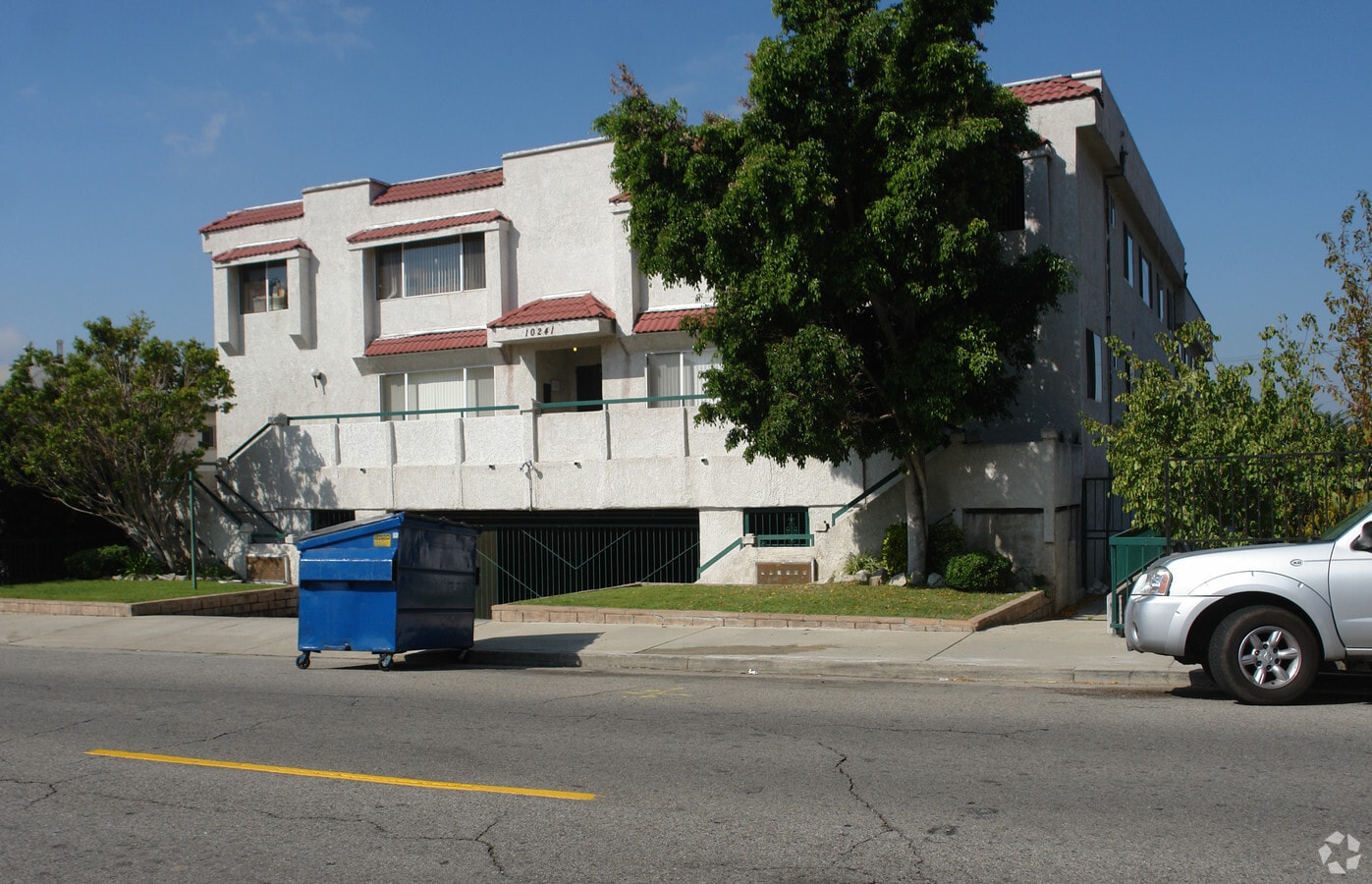 Commerce, 10241 - Commerce, 10241