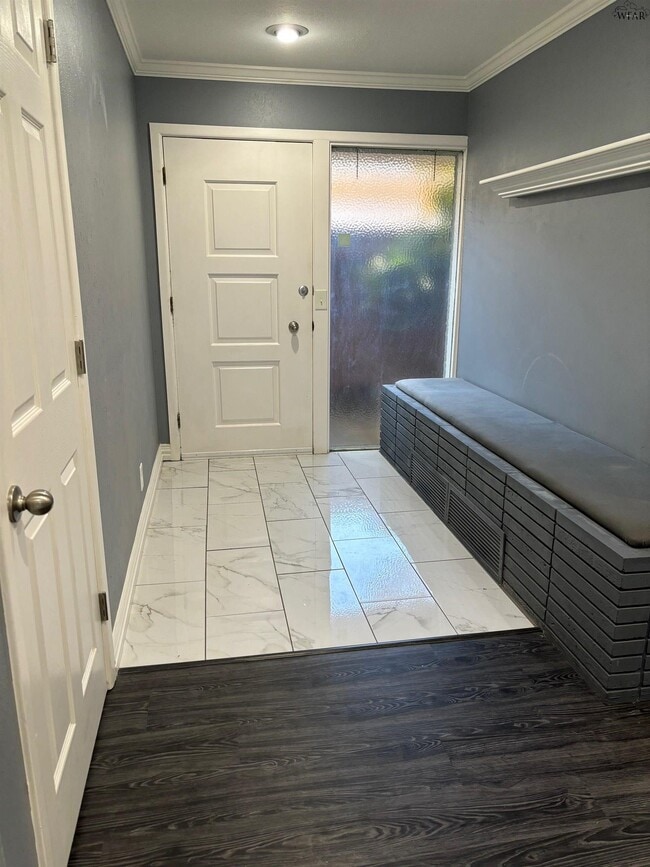 Photo - 2627 Bretton Rd