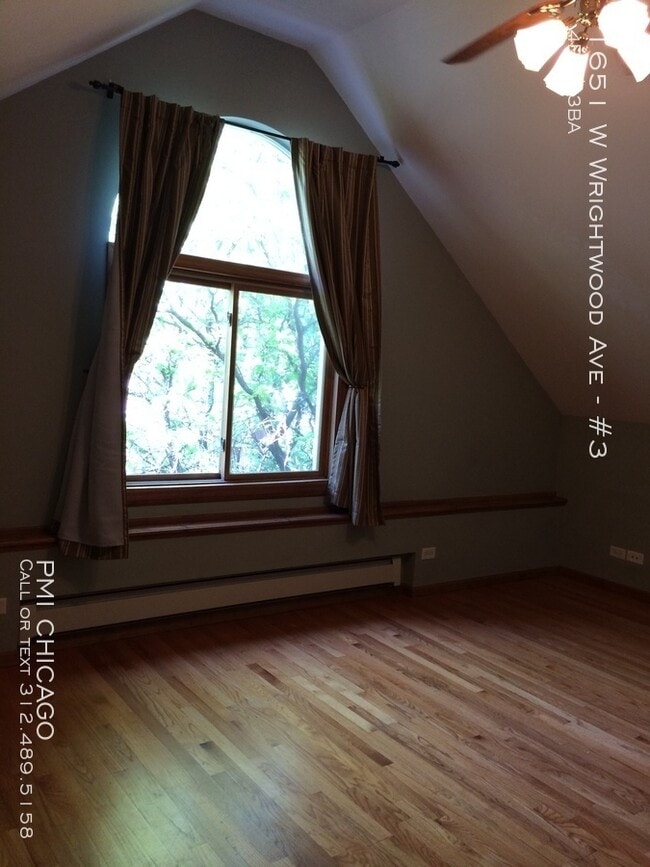 Photo - 1651 W Wrightwood Ave Unit #3