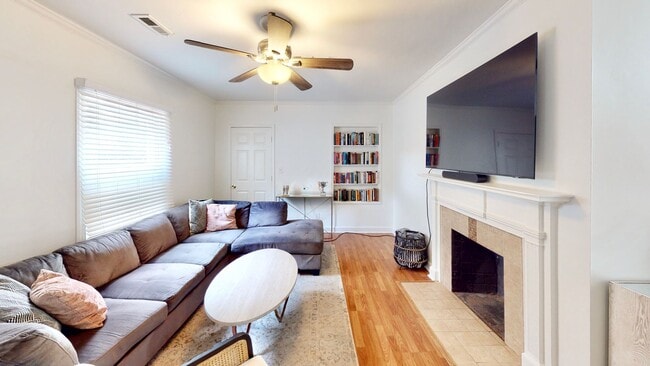 Photo - 1008 Leigh Ave