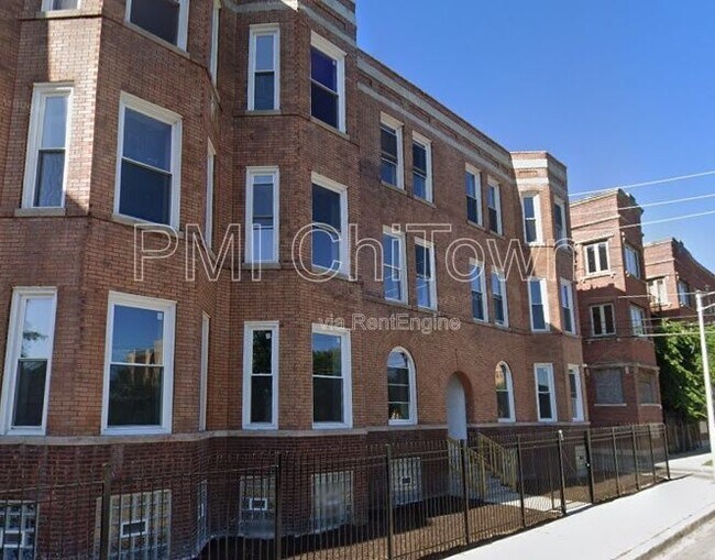 Building Photo - 342 E 50th St Unit 3