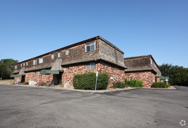 Photo - Bailey Court Apartments