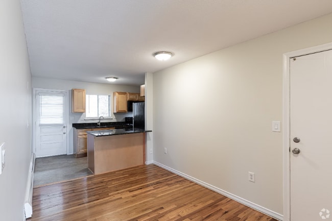 271 Main St Unidad 2 Bedroom