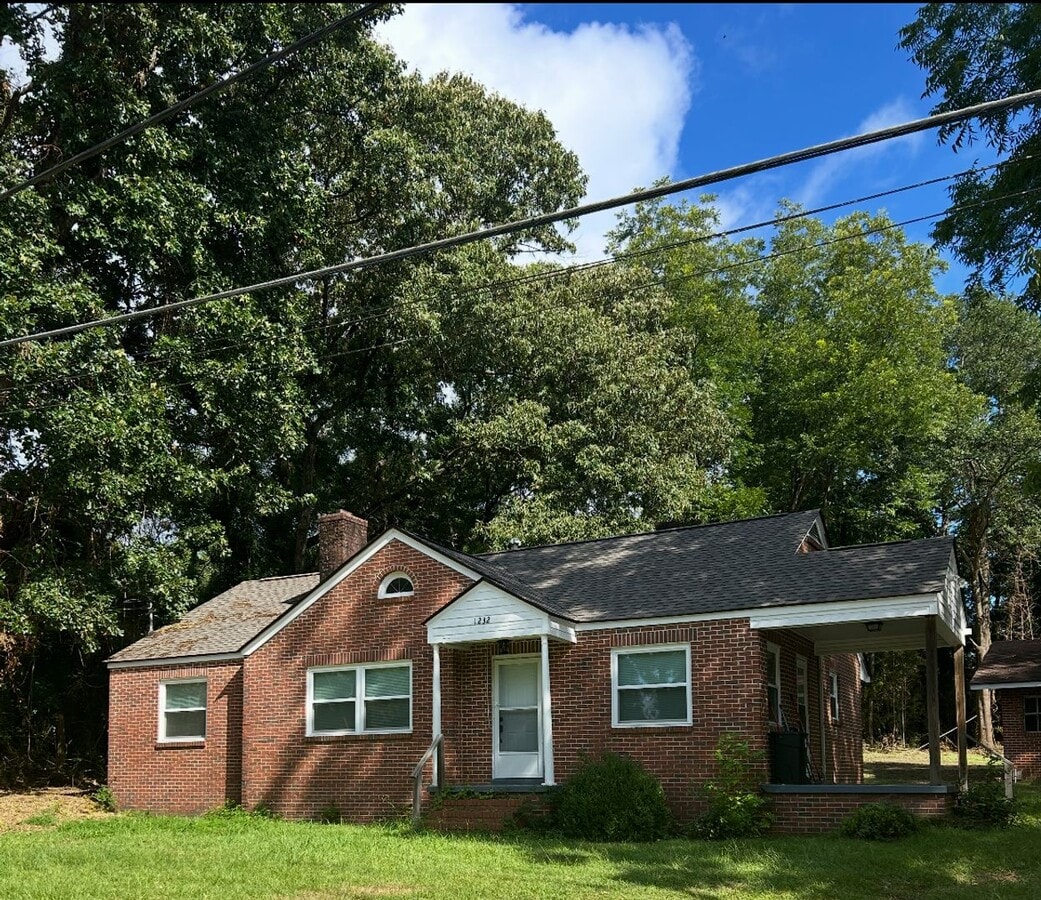 Photo - 1232 Martin Luther King Dr