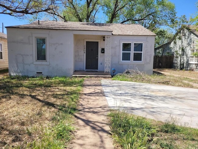 Photo - 2404 Avenue U Unidad A