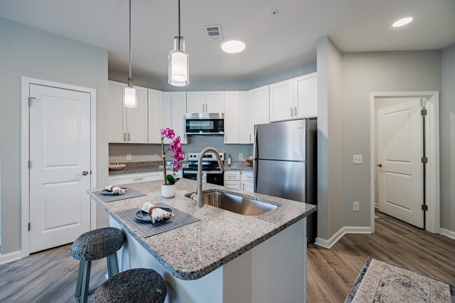 Photo - Parkway at 31 Apartments
