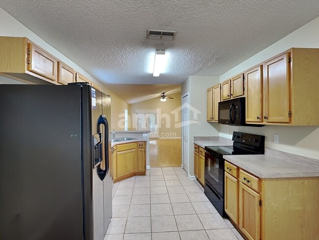 Photo - 3079 Wavering Ln