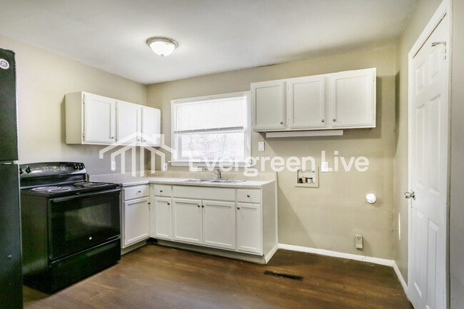 Photo - 1665 Shady Lane Rd