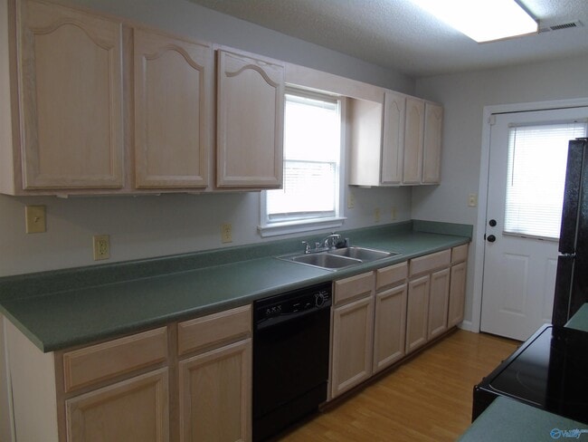 Photo - 1503 Rison Ave NE