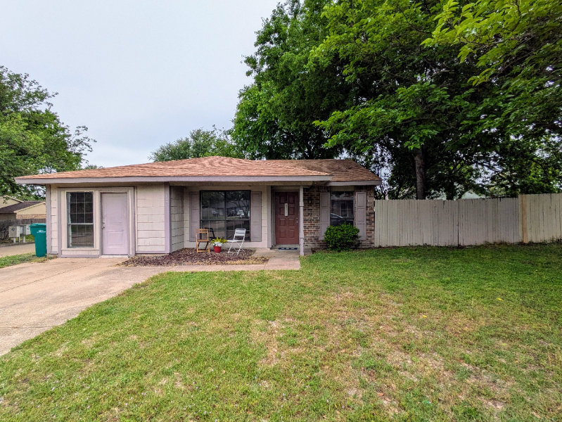 Photo - 408 Vincent St