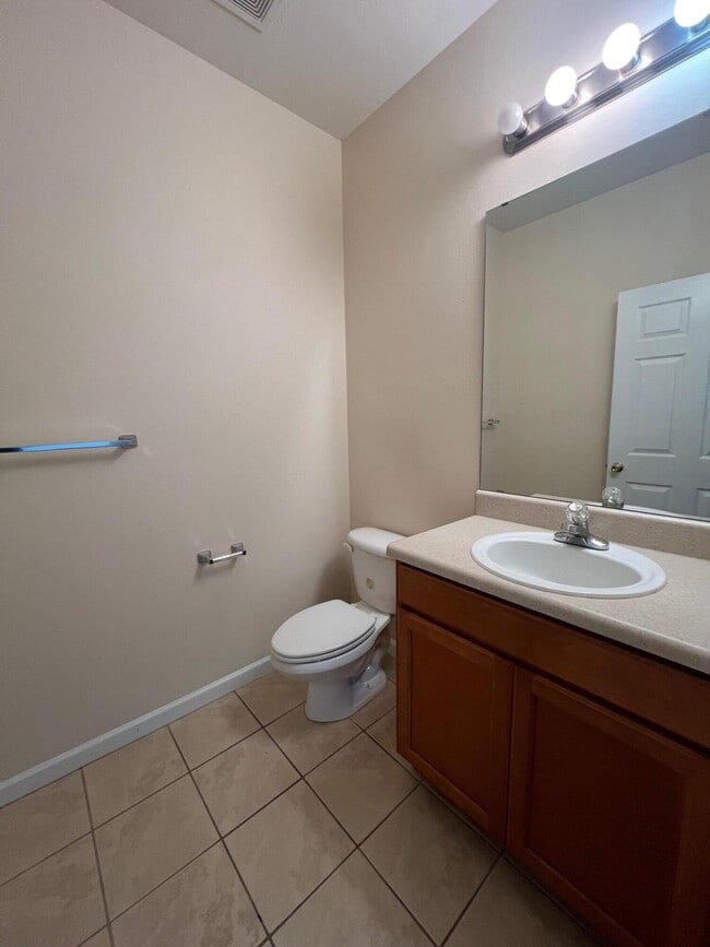 Photo - 1147 N Bayshore Dr