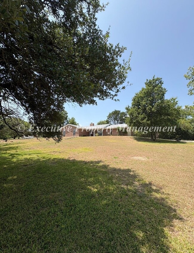 Building Photo - 7544 FM 2657