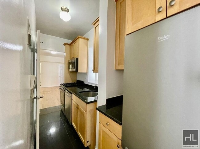 Photo - East 84th Street Unit 3K