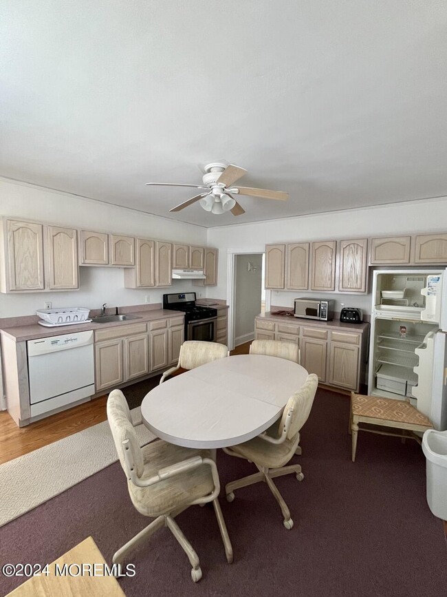 Photo - 333 Euclid Ave