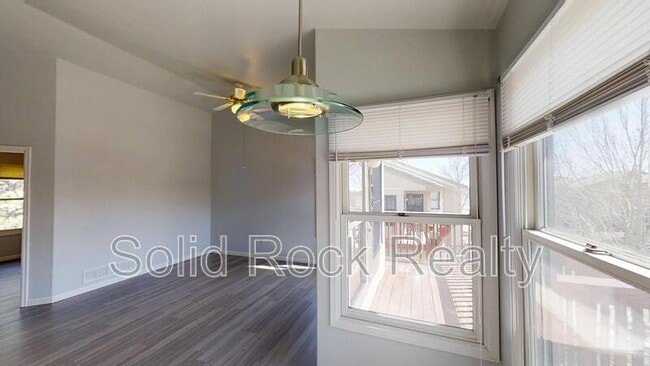 Photo - 6945 Yellowpine Dr