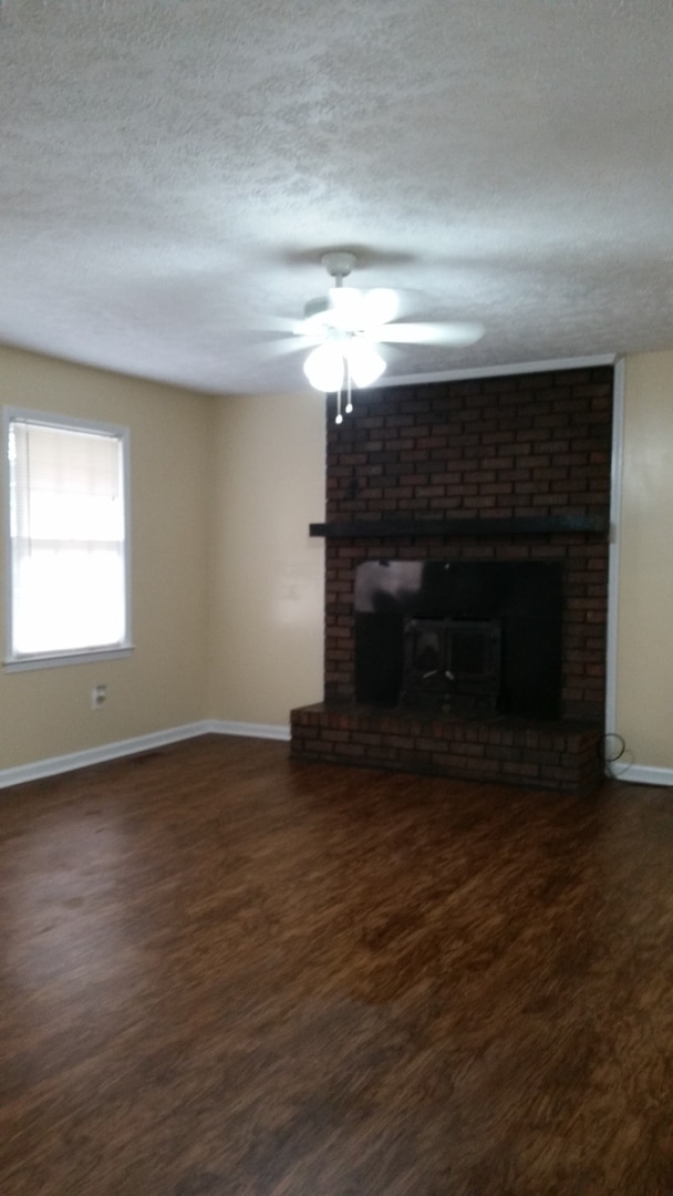 Building Photo - Your own little corner of the world! Rental
