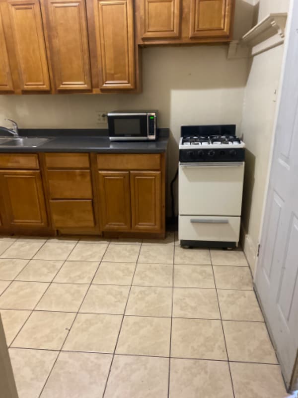 Photo - 1261 Central Ave Unit Apartment 5