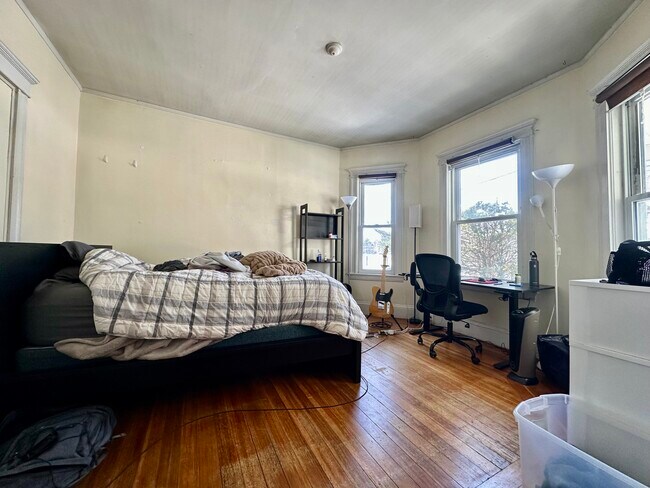 Photo - 183 College Ave Unit 1