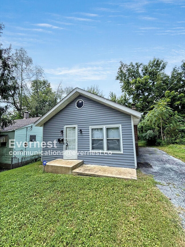 Building Photo - 7210 Eunice Ave Rental